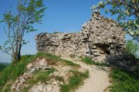 Ostrý Kameň