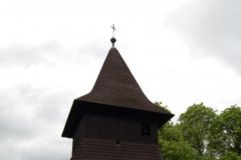 osmiboká zvonice od východu (© Rodo chrozit, 05/2013)