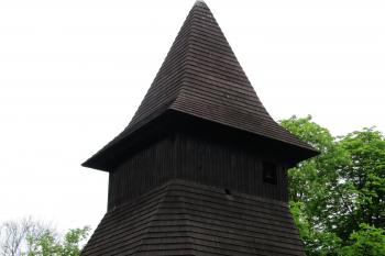 zvonice od JV (© Rodochrozit, 05/2013)