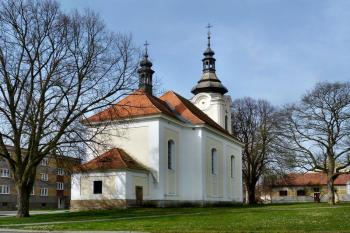 Kostel Všech svatých ( © František Kinař 05/2017)