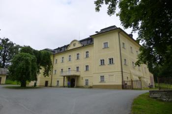 zámek Lesná (© Vlastislav Mareček, 06/2016)