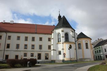 	klášter dominikánů s kostelem Zvěstování Panny Marie (© Luděk Vláčil  02/2024)