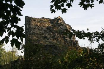 Bergfrit od jihozápadu ( © Iva Spurná 27.9.2009)
