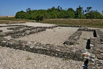 loď kostela od západu (© Pavel Zany Komárek 25. 8. 2009)