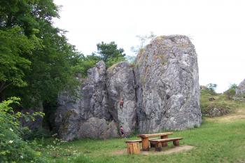 Krasový útvar Podhradí (© Ivo Rozehnal  06/2021)