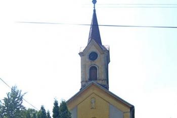 Kostel sv. Mikuláše v Dobešově (© Pavel Vítek 06/2013)
