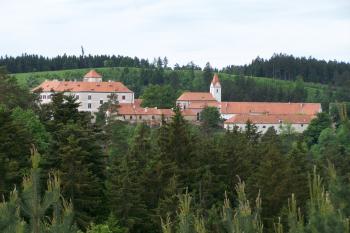 Bítov (© Michal Brůža, 05/2006)