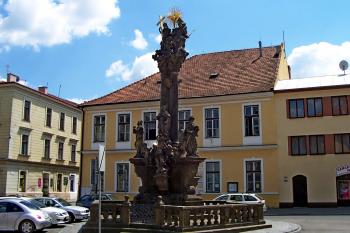 Kroměříž – morový sloup Nejsvětější Trojice (© Ivo Rozehnal, 07/2013)
