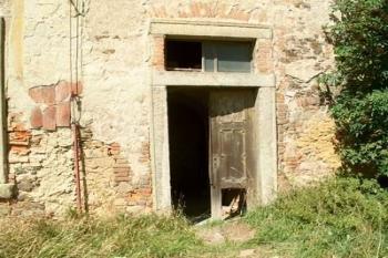 Nezajištěný vstup (2003 ©Václav Hodek)