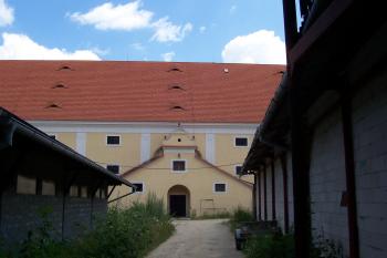 Vrchnostenská sýpka (© Ivo Rozehnal, 07/2013)