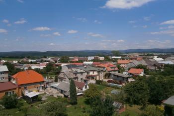 Pohled z rozhledny. (© Jaroslav Vavera, 07/2013)