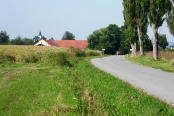 pohled na Záblatíčko od bojiště ( © Ondřej Štěpánek 07/2013)