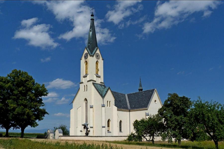  kostel Nanebevzetí Panny Marie