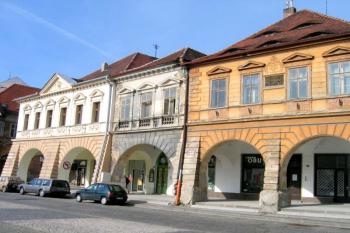 Měšťanské domy ( © Pavel Vítek 08/2006)