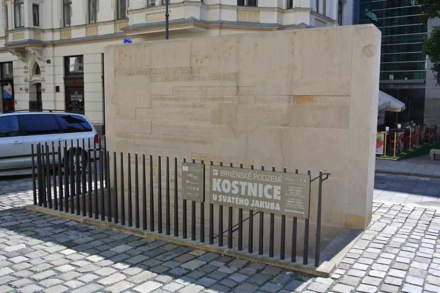 kostnice u kostela sv. Jakuba