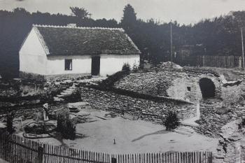 Fotografie z vykopávek v 60tých letech (© Luděk Vláčil, 12/2014)