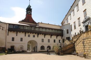 zámek Náměšť nad Oslavou (© Vlastislav Mareček, 04/2015)