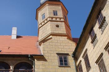 zámek Náměšť nad Oslavou (© Vlastislav Mareček, 04/2015)