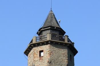 Hrad Grodno - hradní věž (© Jan Boukal, 08/2013)