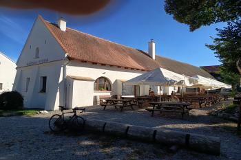 klášterní pivovar (© Jaroslav Špiroch  09/2025)