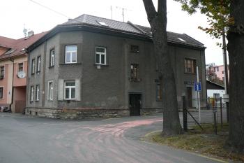 Dům na ulici Krátká čp. 1113 (© Martin Kovář, 10/2013)