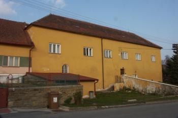  ( © Milan Caha 04/2008)