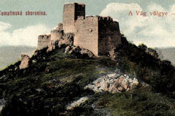 pohled od jihu na historické pohlednici z meziválečného období (© sbírka pohlednic Vladimír Blažek)