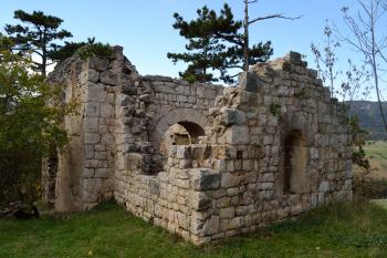 Hrad Emmerberg (© Radoslav Malovec, 10/2013)