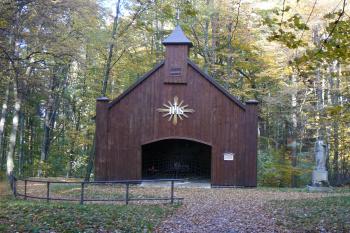 Kaple sv. Kříže v Hájku (© Martin Kovář, 10/2013)