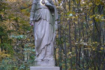 Hájek - socha Panny Marie (© Martin Kovář, 10/2013)