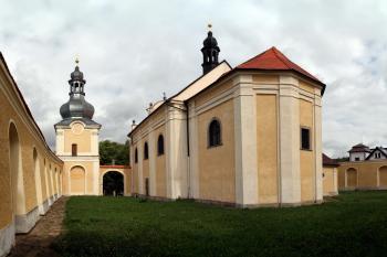jižní průčelí (© Stanislav Drda 9/2015)