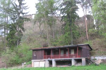 Pod hradem Buben ( © Jiří Čížek 05/2004)