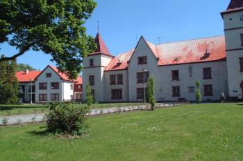 Přístavba (© Zbyněk Michálek 05/2005)