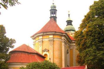 Kostel sv. Václava ve Vysoké (© Pavel Vítek 09/2013)