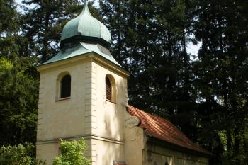 Kostel sv. Jiří Aldašín (© Jiří Špaček, 05/2015)