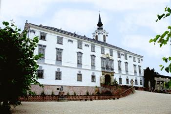Lysice (© 2002 Jiří Čížek)