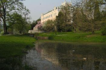 zámek v Klášterci (© Daniela Endrštová, 5/2006)