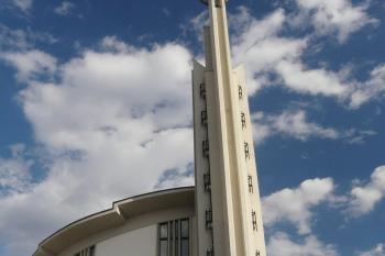 kostel sv. Václava a Anežky České (© Tomáš Marek, 12/2013)