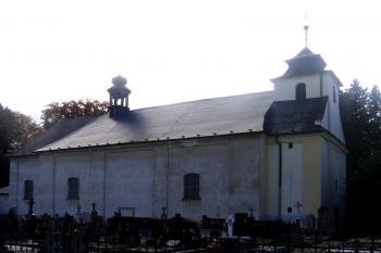 Kostel sv. Kateřiny Alexandrijské v Bílé Lhotě ( © Pavel Vítek 10/2013)