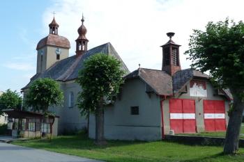 kostel sv. Josefa (© František Kinař, 08/2014)