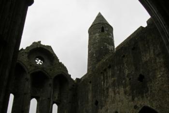 Loď chrámu s Kulatou věží 2 (© Radek Lalák, 04/2009)