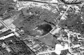 Letecká fotografie z let 1952 až 54 (©http://kontaminace.cenia.cz/)