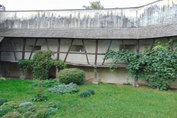 Ochozy obránců v jz.hradbě (© Dušan Dohňanský 10/2020)