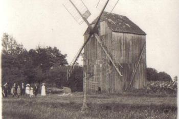 Fotografie z dvacátých let minulého století - soukr.sbírka IvoR (© ?)