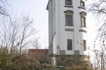 torzo zámku Nový Zámek u Rudoltic (© Vlastislav Mareček, 03/2014)