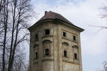 torzo zamku (©Luke   04/2005)