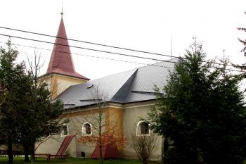Kostel Všech svatých v Babicích ( © Pavel Vítek 01/2014)