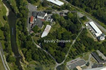 Zobrazení bývalého Zooparku v leteckém snímku lokality bývalé Landsbergerovy továrny a ředitelství ( Mapová data © 2014 Google)