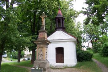 Plumlov - kaple v parku  (© Ivo Rozehnal 05/2012)