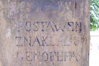 kaple v parku
